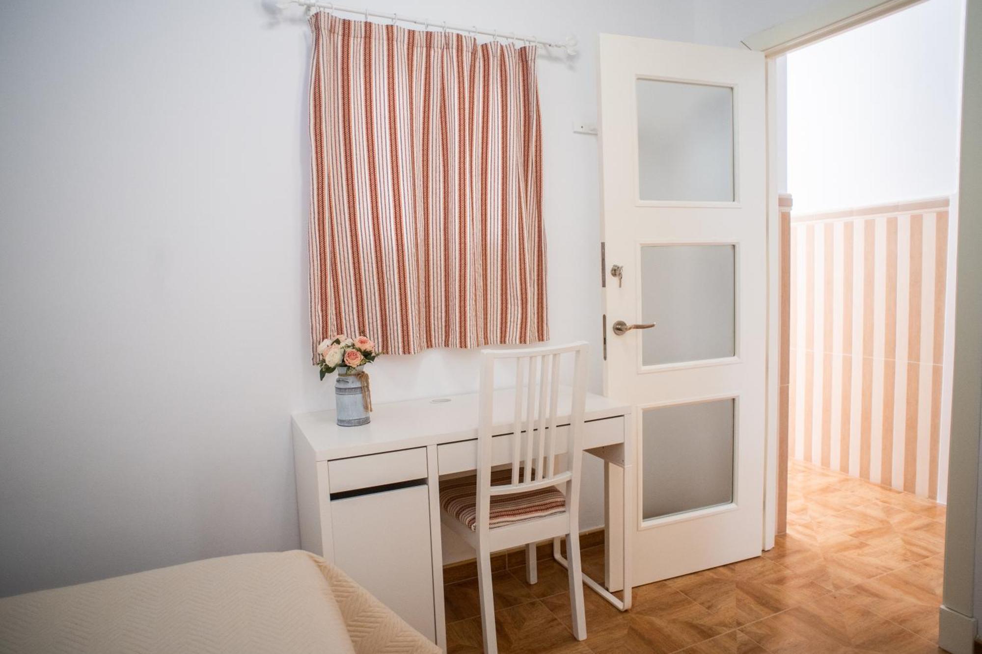 Apartamento Encarnacion Playa Caleta Cadiz Exterior photo