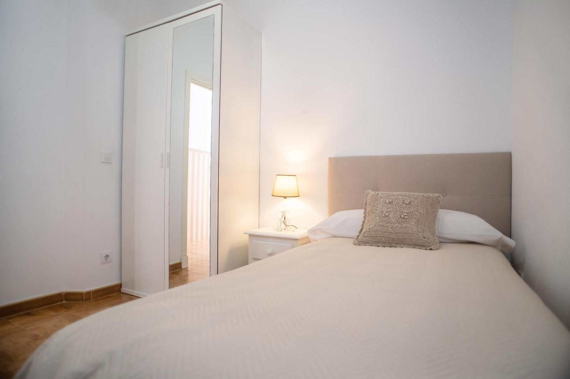 Apartamento Encarnacion Playa Caleta Cadiz Exterior photo